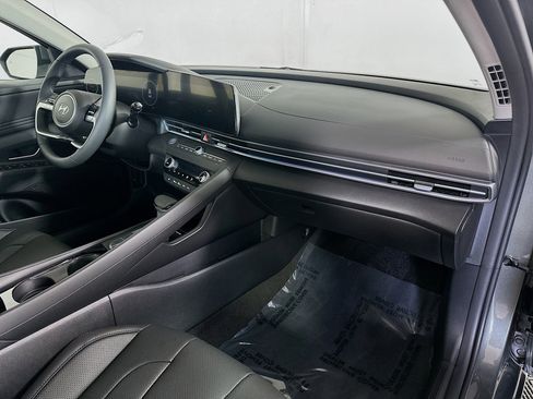 New 2026 Hyundai Elantra Limited w/ Cargo Package FWD image 29