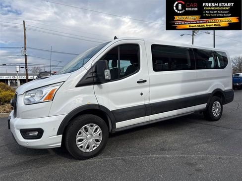 Used 2022 Ford Transit 350 XLT RWD image 3