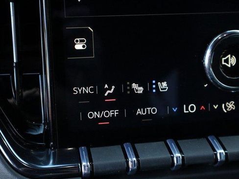 New 2026 GMC Yukon XL AT4 w/ AT4 Premium Plus Package image 41