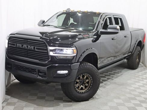 Used 2021 RAM 2500 Laramie w/ Night Edition image 6