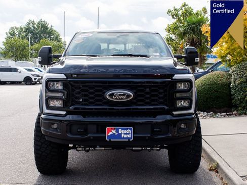 Used 2026 Ford F250 Lariat w/ Black Appearance Package AWD/4WD image 2