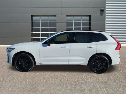 New 2026 Volvo XC60 B5 Ultra w/ Climate Package AWD/4WD image 4
