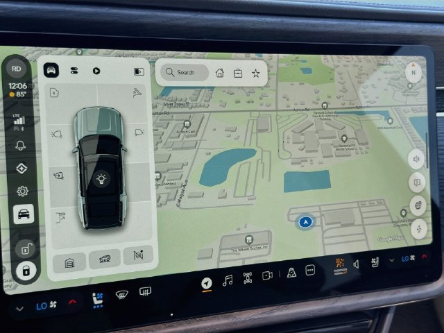 Used 2024 Rivian R1S Adventure Dual AWD/4WD image 33