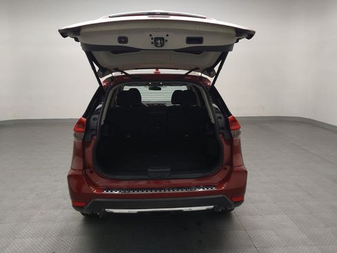 Used 2018 Nissan Rogue SV AWD/4WD image 29
