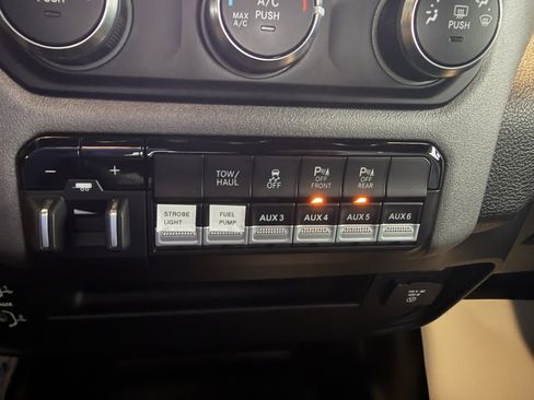 Used 2022 RAM 2500 Tradesman w/ Special Service Vehicle Group image 21