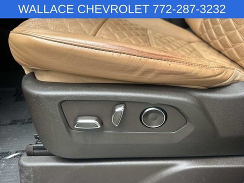 Used 2021 Cadillac Escalade Sport AWD/4WD image 19