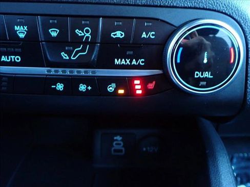 Used 2024 Ford Escape ST-Line image 21