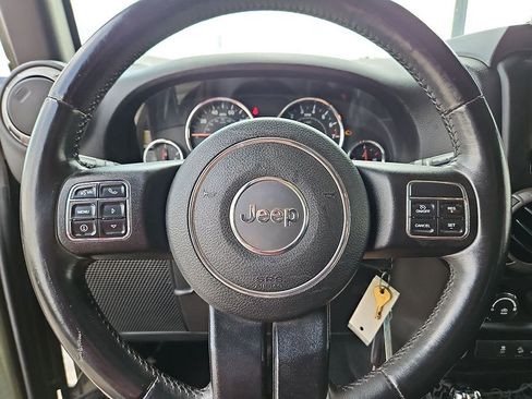Used 2015 Jeep Wrangler Unlimited Sport w/ Quick Order Package 24S AWD/4WD image 30