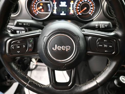 Used 2020 Jeep Gladiator Sport w/ Quick Order Package 24S image 16