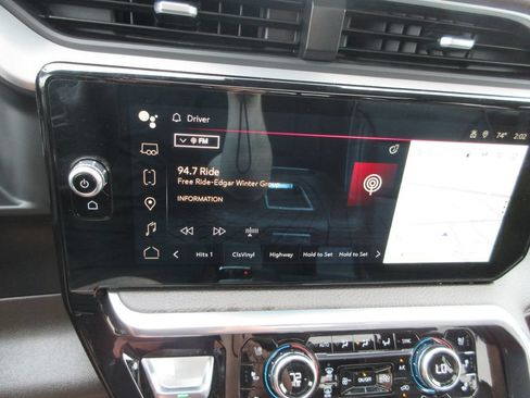 Certified 2022 GMC Sierra 1500 Denali AWD/4WD image 36
