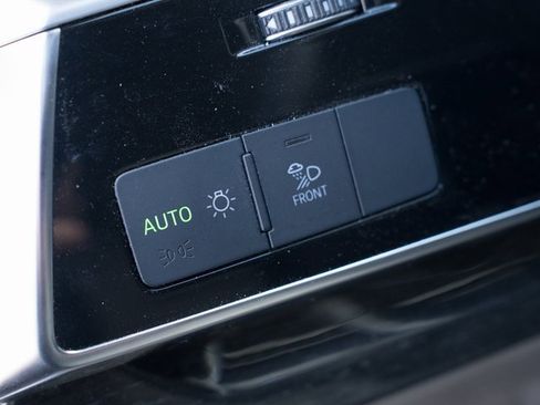 Used 2022 Audi Q7 3.0T Premium Plus w/ Premium Plus Package image 30