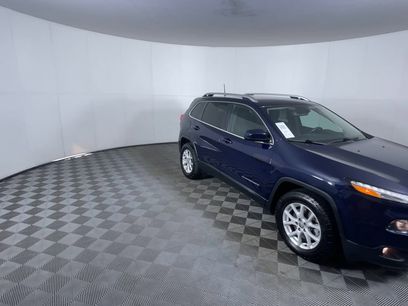 Used 2016 Jeep Cherokee Latitude w/ Cold Weather Group