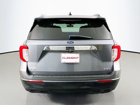 Used 2022 Ford Explorer XLT AWD/4WD image 8