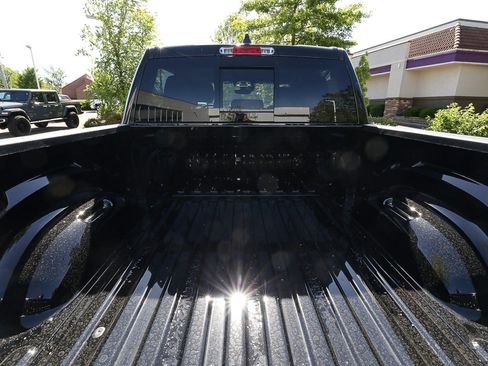 New 2026 RAM 1500 Big Horn AWD/4WD image 6