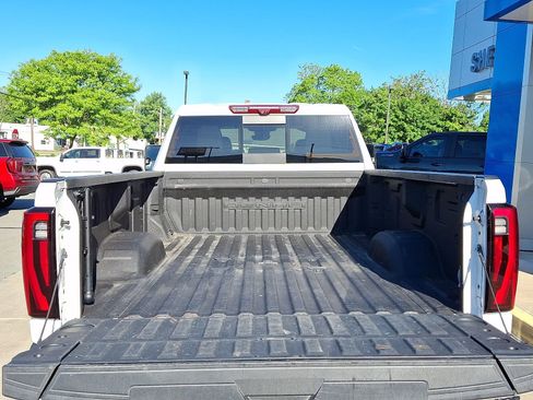 Used 2024 GMC Sierra 2500 Denali w/ Denali Reserve Package AWD/4WD image 28