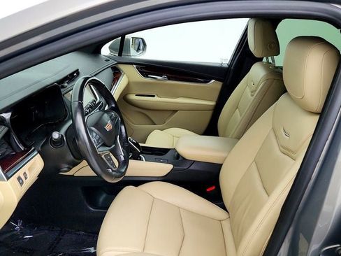 Used 2019 Cadillac XT5 Luxury FWD image 20