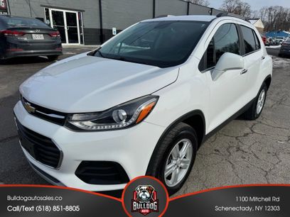 Used 2018 Chevrolet Trax LT w/ LT Convenience Package