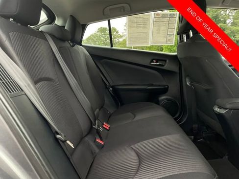 Used 2022 Toyota Prius Prime LE image 12