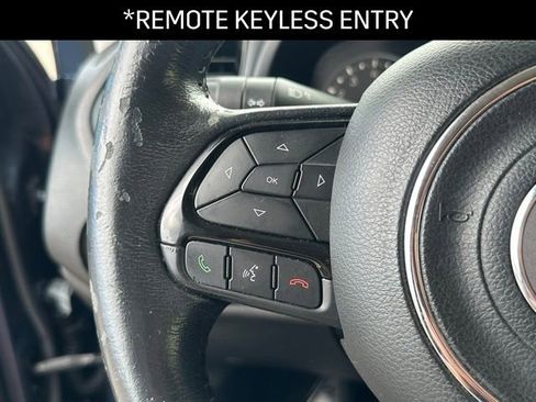 Used 2020 Jeep Renegade Altitude image 6