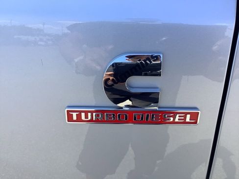 New 2026 RAM 2500 Big Horn AWD/4WD image 13
