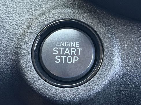 New 2026 Hyundai Venue SEL image 19