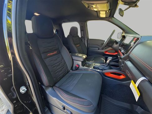 New 2026 Nissan Frontier PRO-4X w/ Pro-4x Convenience Package image 13