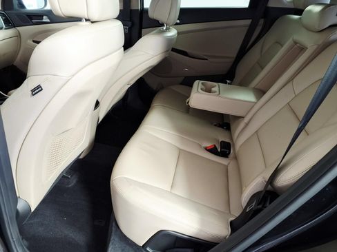 Used 2017 Hyundai Tucson Limited w/ Cargo Package FWD image 10