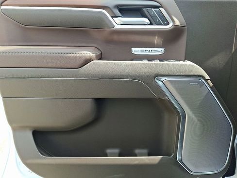 New 2026 GMC Sierra 1500 Denali AWD/4WD image 13