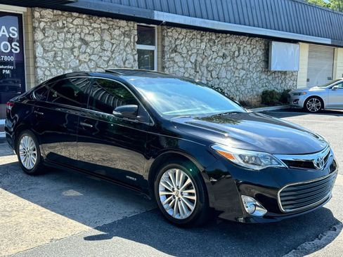 Used 2014 Toyota Avalon Limited FWD image 9