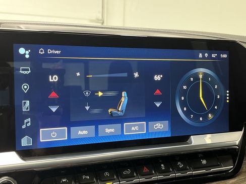 Certified 2023 Chevrolet Silverado 1500 LT Trail Boss w/ LT Trail Boss Premium Package AWD/4WD image 23
