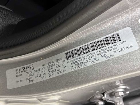 Used 2020 RAM 1500 Limited image 11