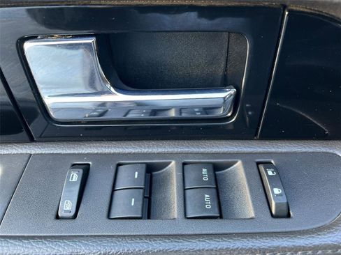 Used 2014 Ford F150 Limited image 12