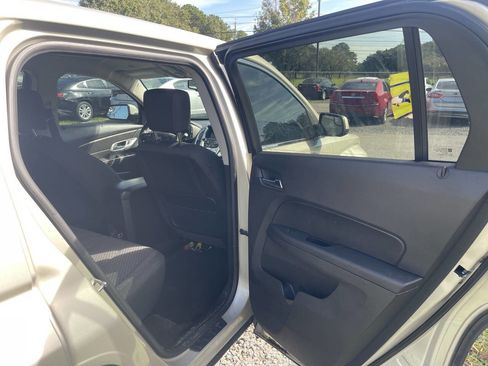 Used 2014 GMC Terrain SLE image 16