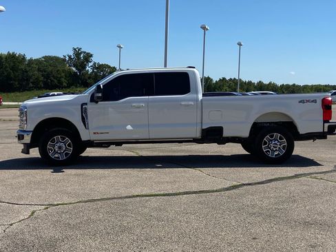 Used 2024 Ford F350 Lariat w/ Lariat Ultimate Package AWD/4WD image 6