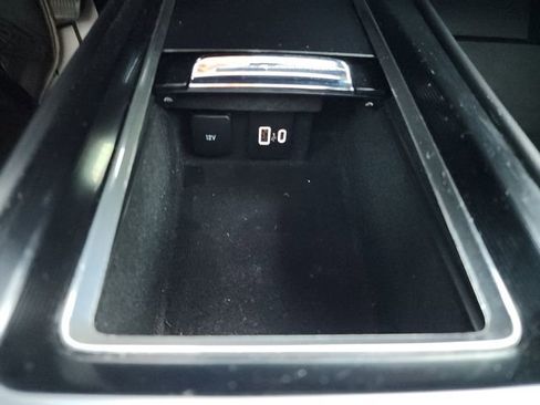 Used 2022 Lincoln Corsair Reserve image 27