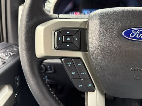 Used 2022 Ford F250 Lariat w/ Tremor Off-Road Package image 29