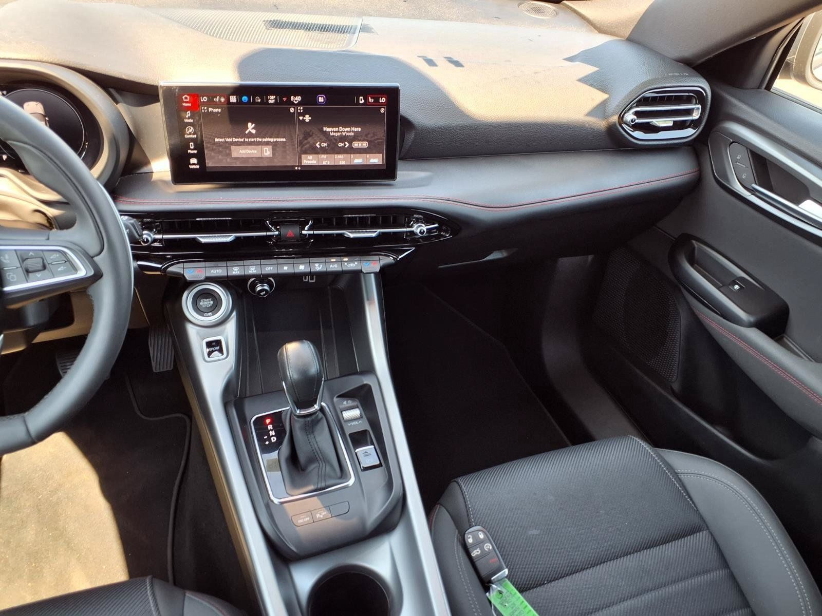 Used 2024 Dodge Hornet R/T AWD/4WD image 4