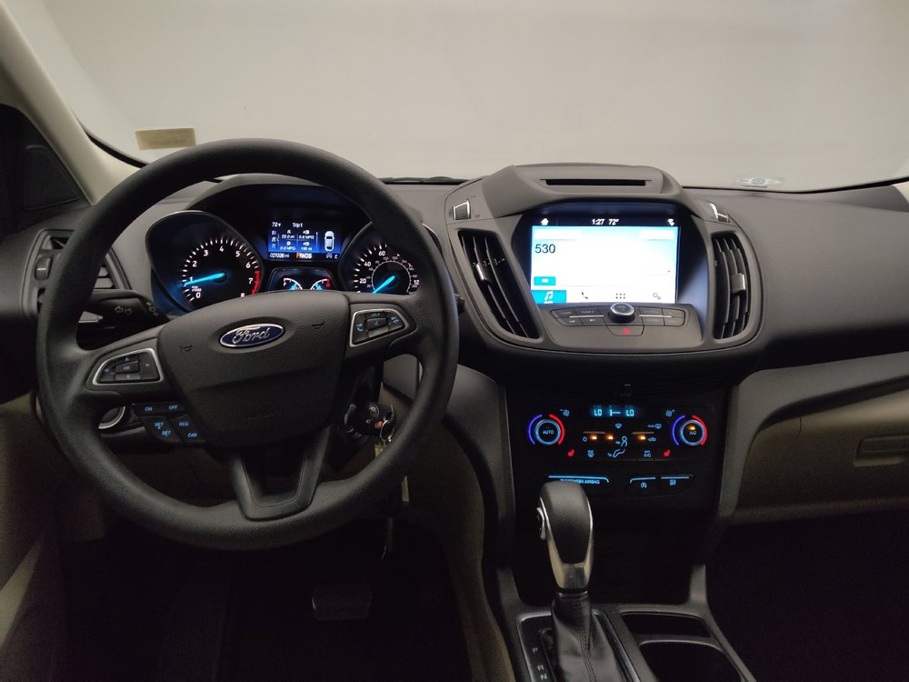 Used 2018 Ford Escape SE w/ SE Sync 3 Package AWD/4WD image 22