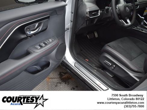 Used 2025 Acura ADX A-Spec AWD/4WD image 6