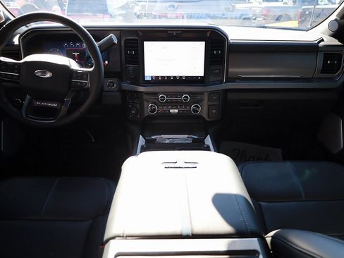Used 2025 Ford F350 Platinum image 20
