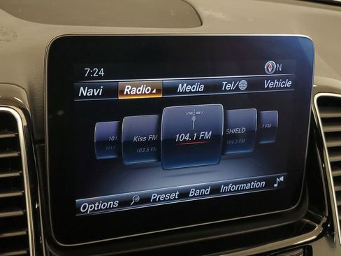 Used 2018 Mercedes-Benz GLE 350 4MATIC w/ Premium 1 Package image 18