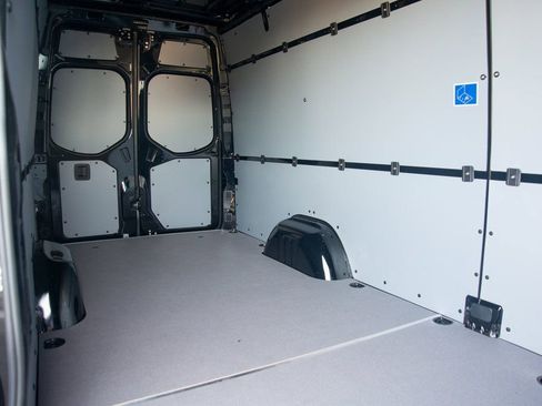 New 2025 Mercedes-Benz Sprinter 2500 image 37