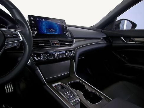 Used 2022 Honda Accord Sport image 26