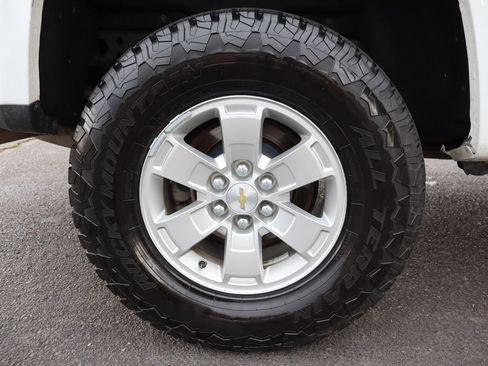 Used 2017 Chevrolet Colorado W/T w/ WT Convenience Package AWD/4WD image 43