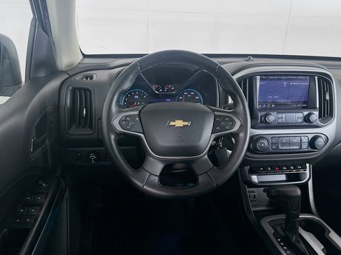 Used 2019 Chevrolet Colorado LT w/ LPO, Premium Interior Package AWD/4WD image 17