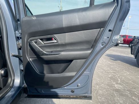 Used 2025 MAZDA CX-50 AWD 2.5 S w/ Preferred Package image 12