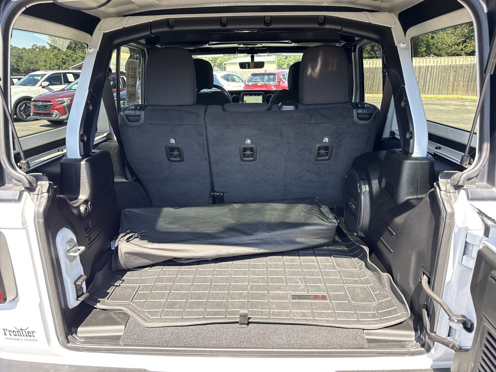Used 2022 Jeep Wrangler Unlimited Sport AWD/4WD image 29