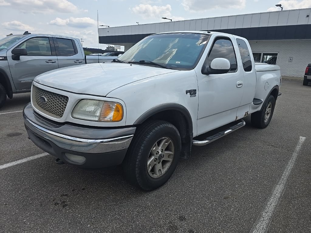 Used 2003 Ford F150 XLT AWD/4WD image 3