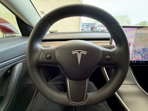 Used 2019 Tesla Model 3 Performance image 26