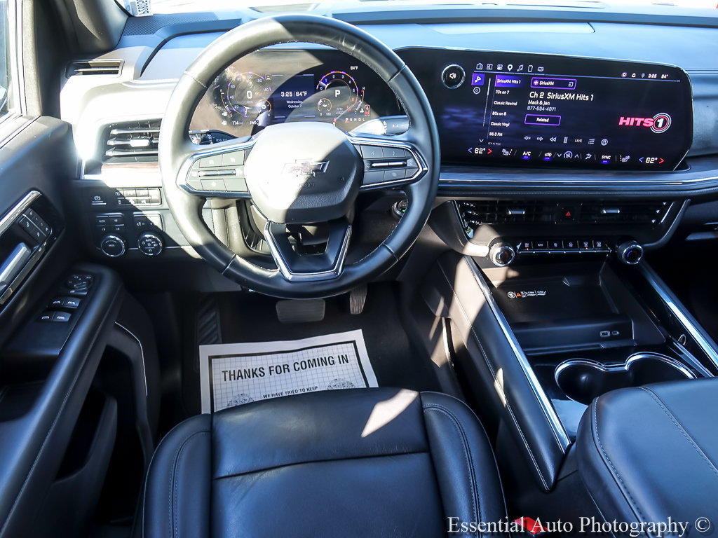 Used 2025 Chevrolet Suburban Z71 AWD/4WD image 15
